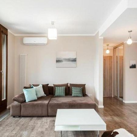 Golden Apartments - Kolejowa - One Bedroom Варшава Экстерьер фото